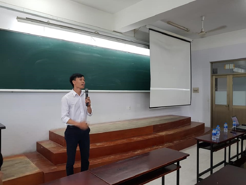 Ông Huỳnh Văn Nguyên kỹ sư thiết kế VTCO trình bày Parametric design trong thiết kế cầu