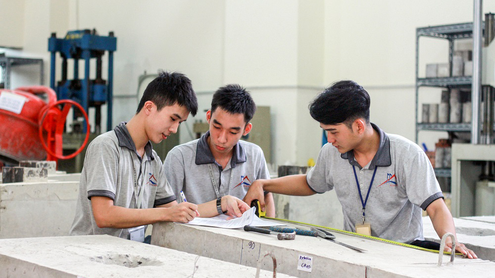 Học bổng quốc tế