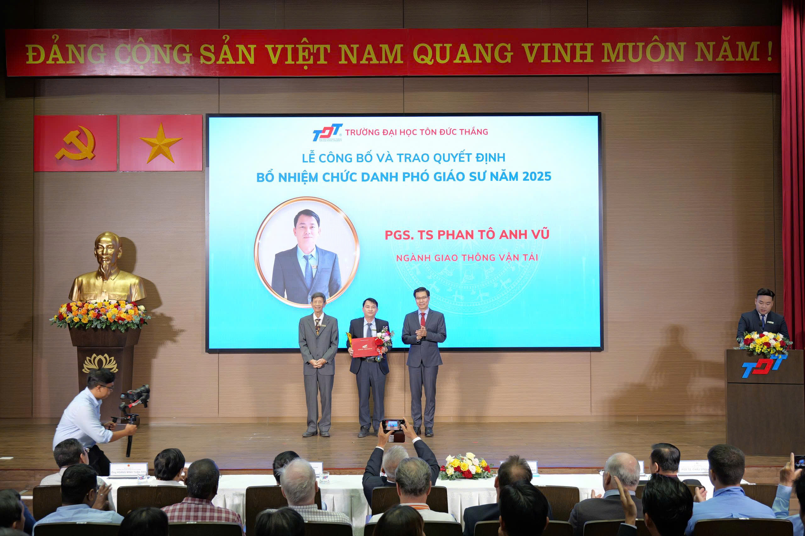 PGS.TS. Phan Tô Anh Vũ, Phó Trưởng khoa KTCT